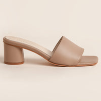 Nude wide fit shoes with leather heel